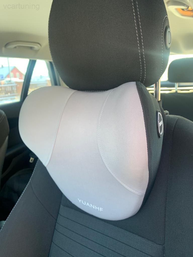 Opěrka hlavy do auta