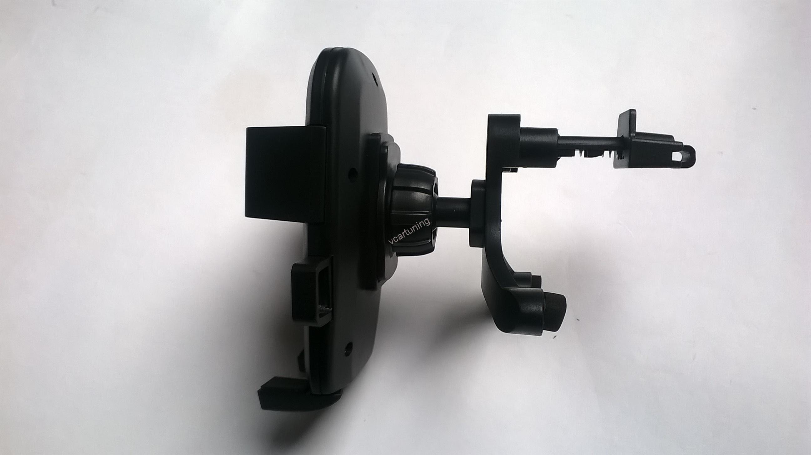 Držák smartphonu,mřížky ventilátoru
