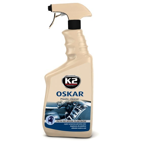 Oživovač plastů ve spreji
