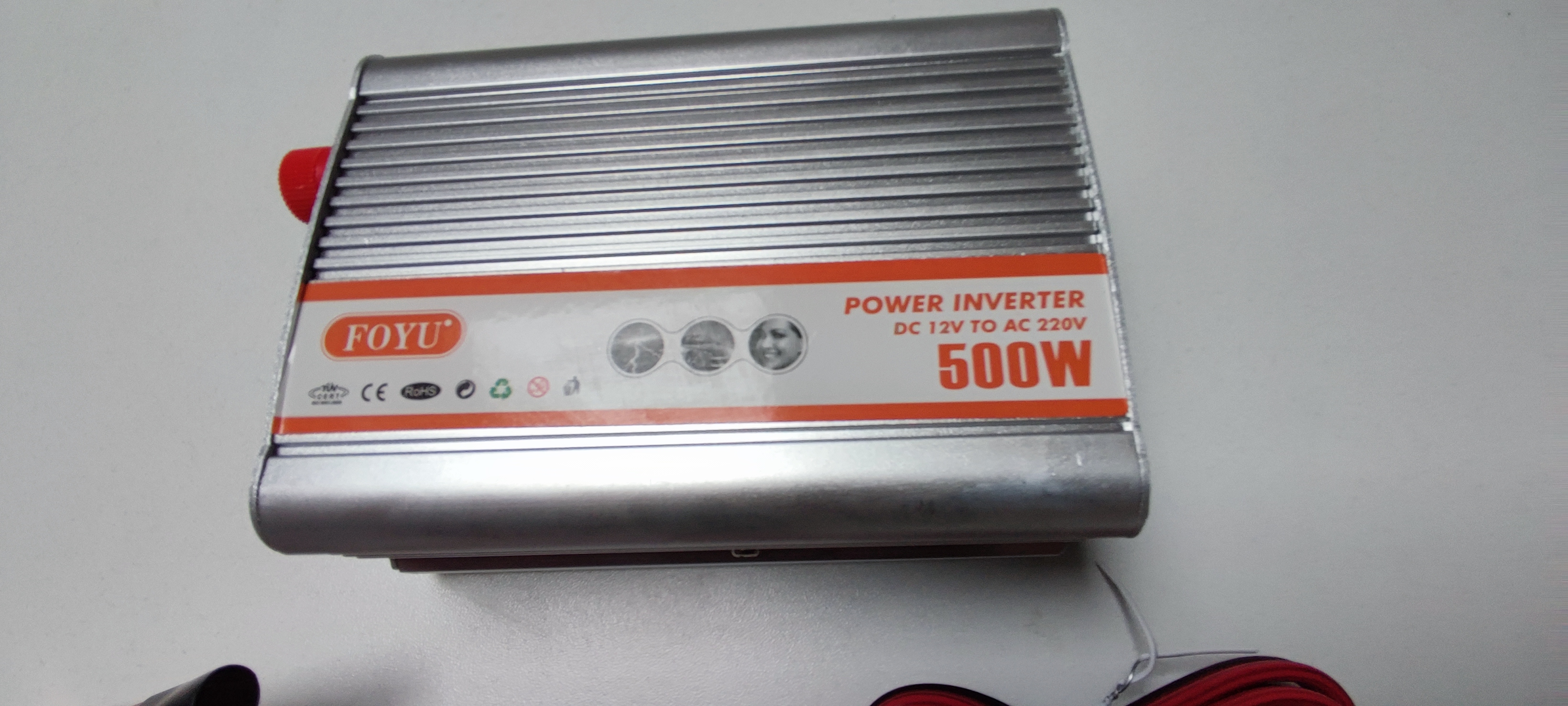  Měnič napětí 12V -> 220V / 500W