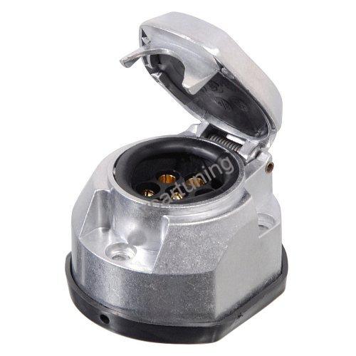 Univerzální Zásuvka pro tažné zařízení 7 pólů, 12V,24V hliník