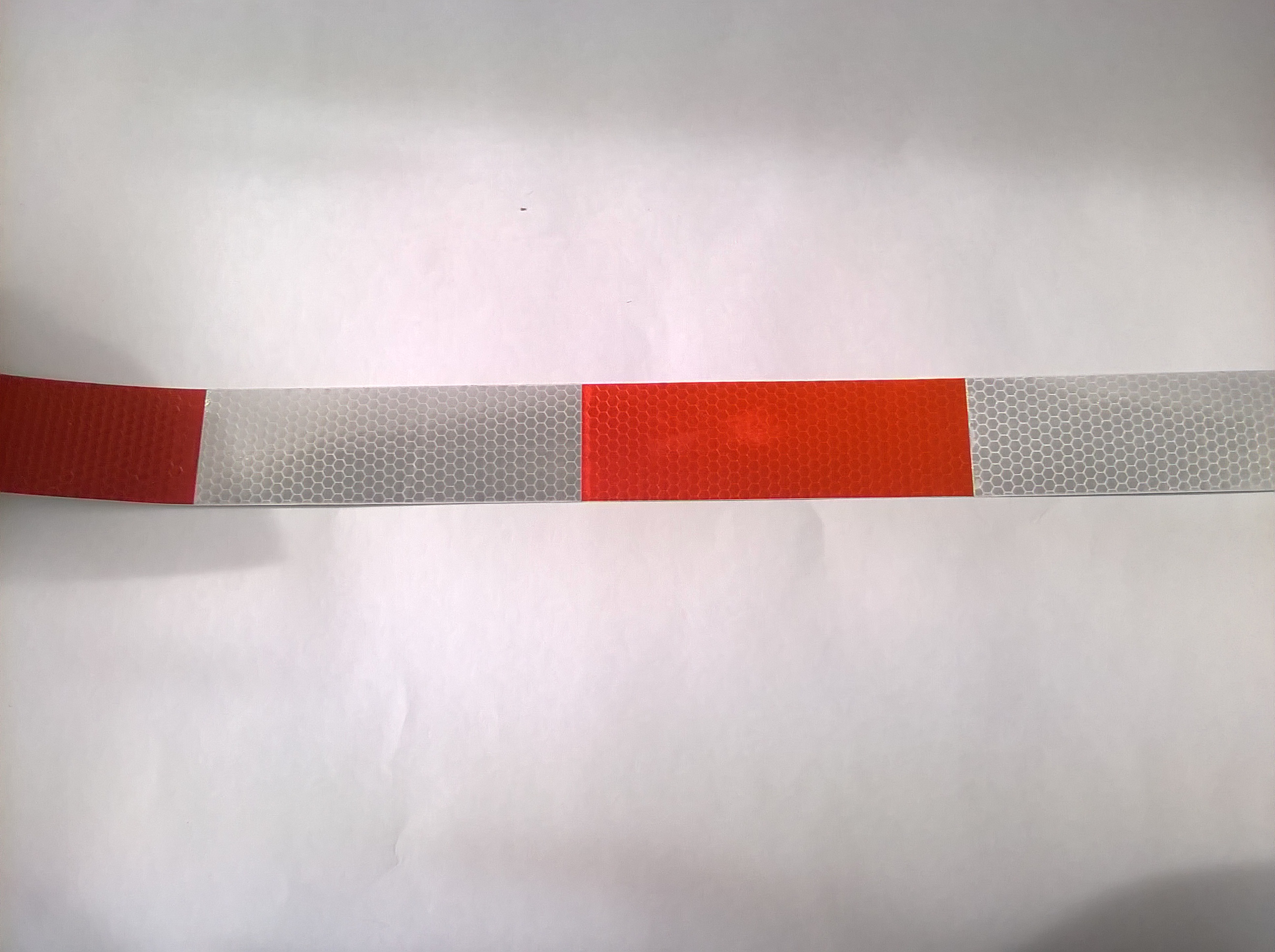 MaXeed lepící reflexní páska - červeno/bílá