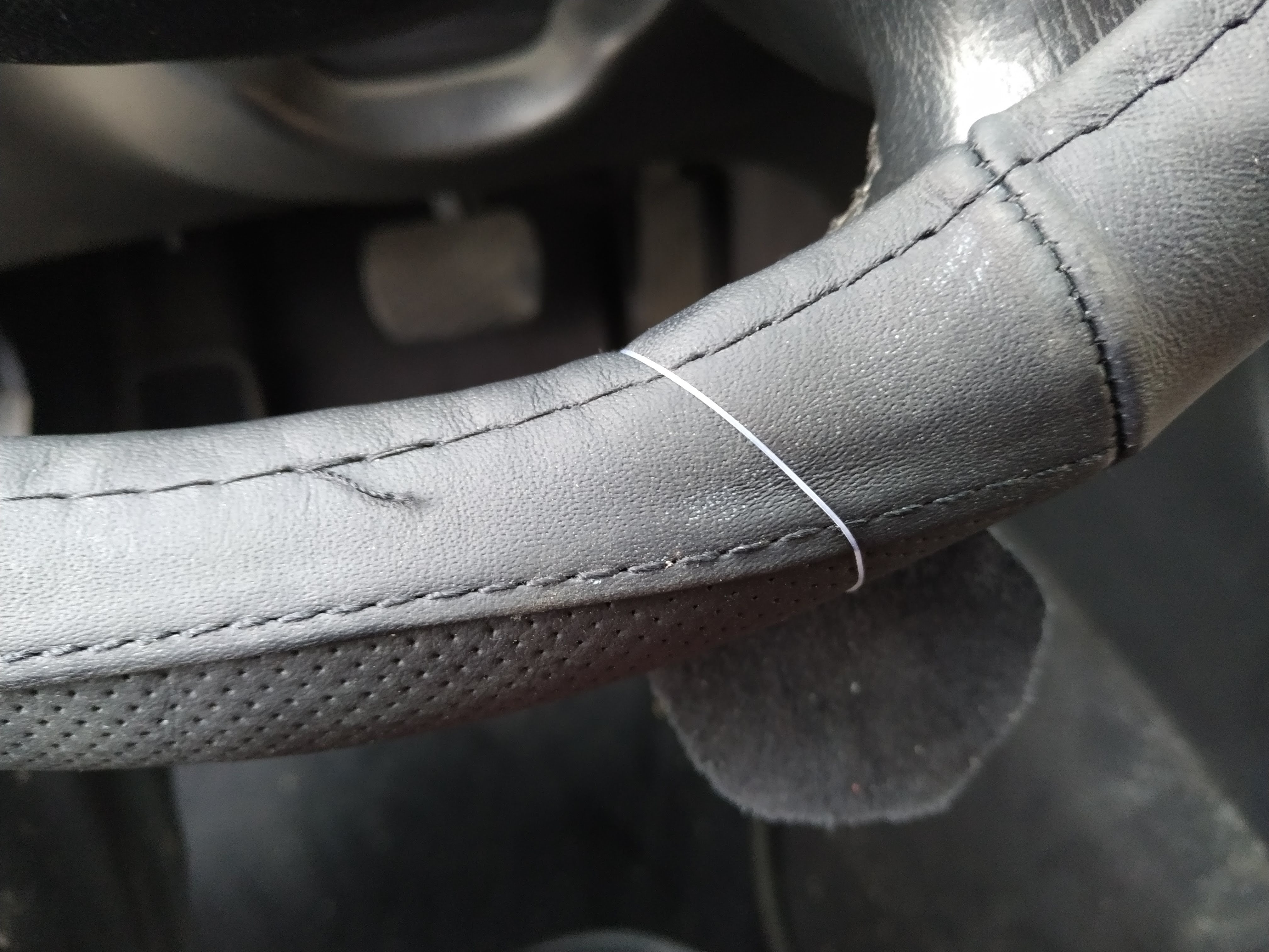 Potah volantu Leather Series SWC-51-L (39-41cm)