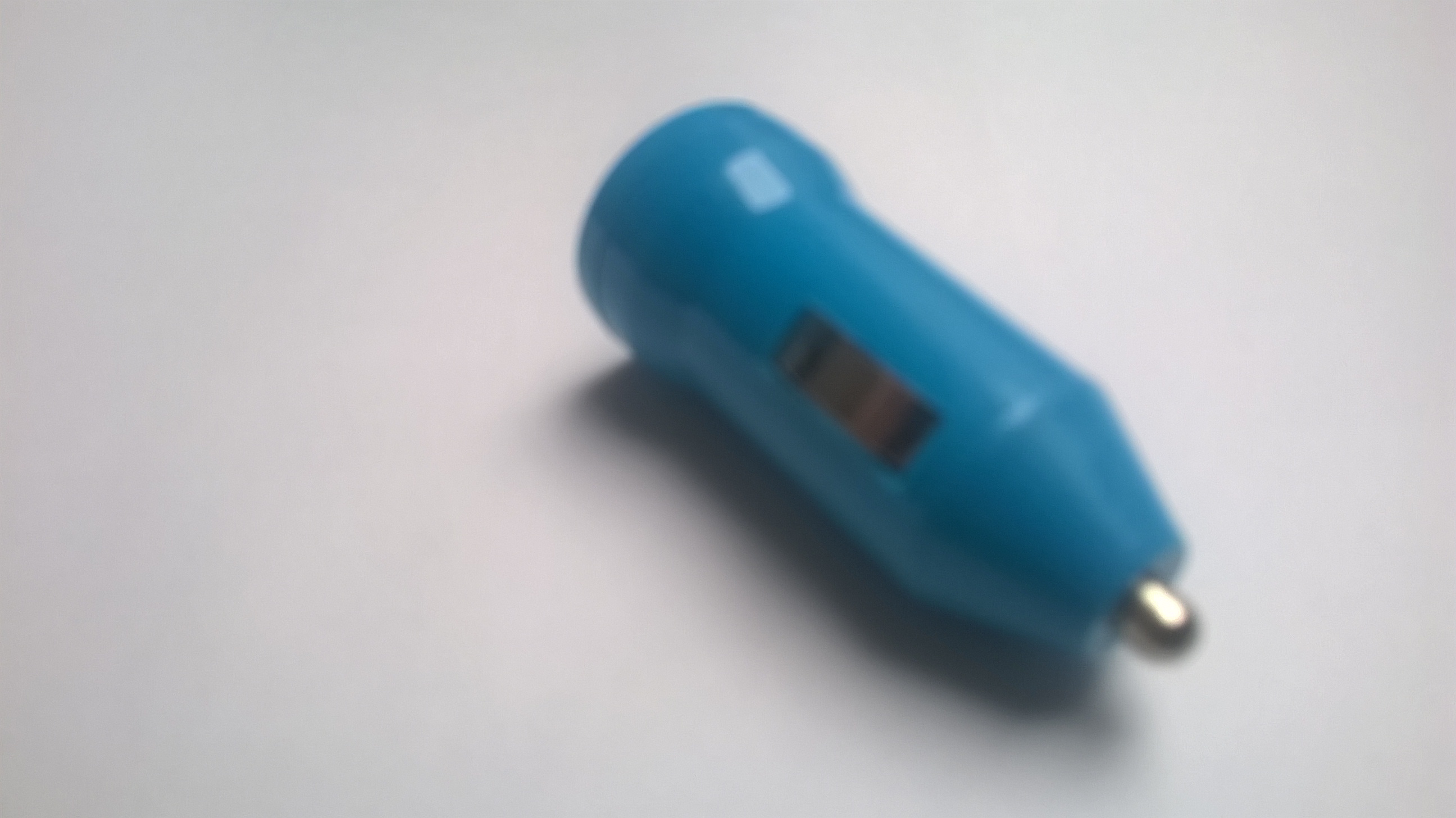 USB nabíjecí adaptér