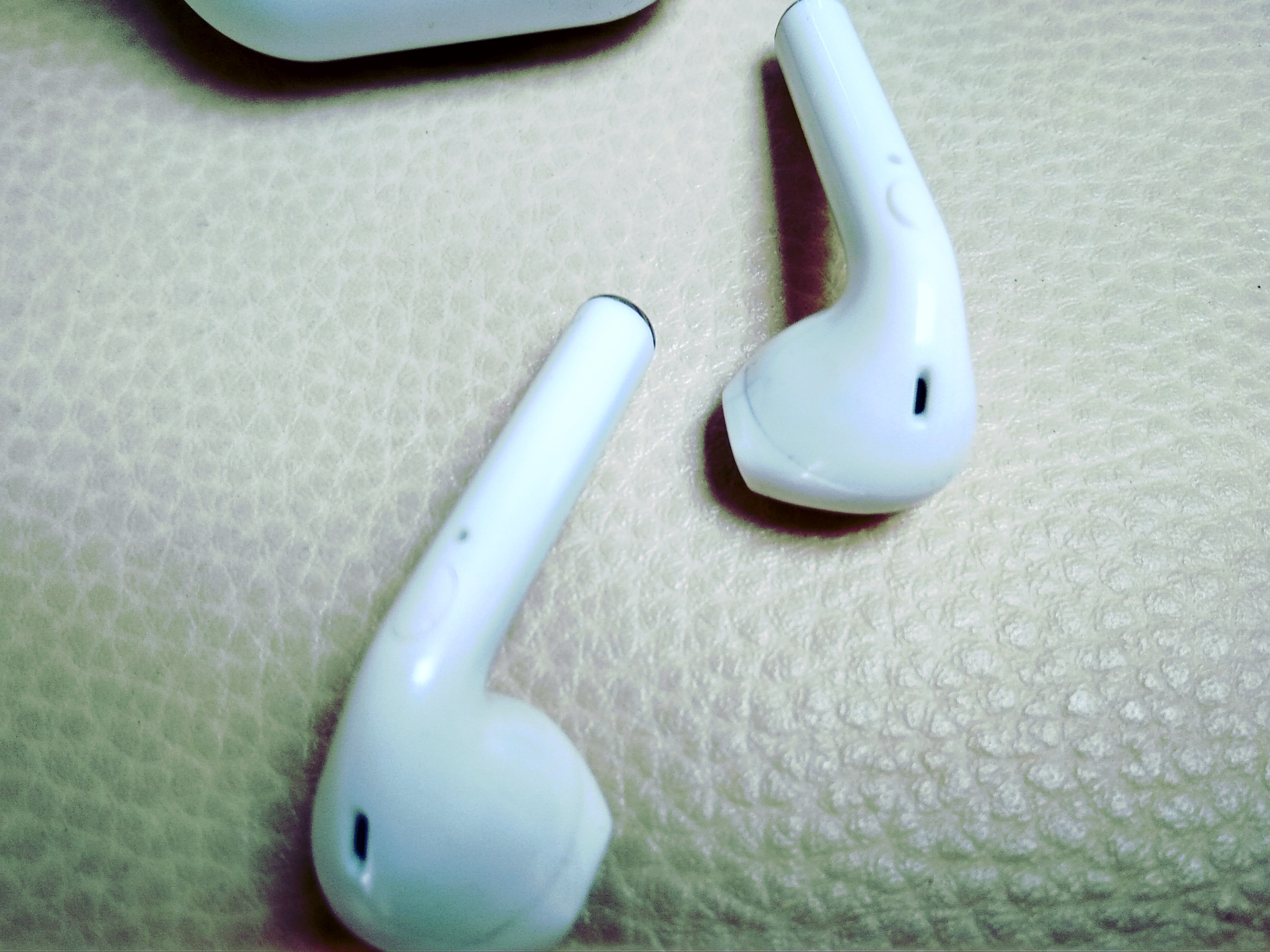 Bezdrátová sluchátka nové generace i9S-TWS