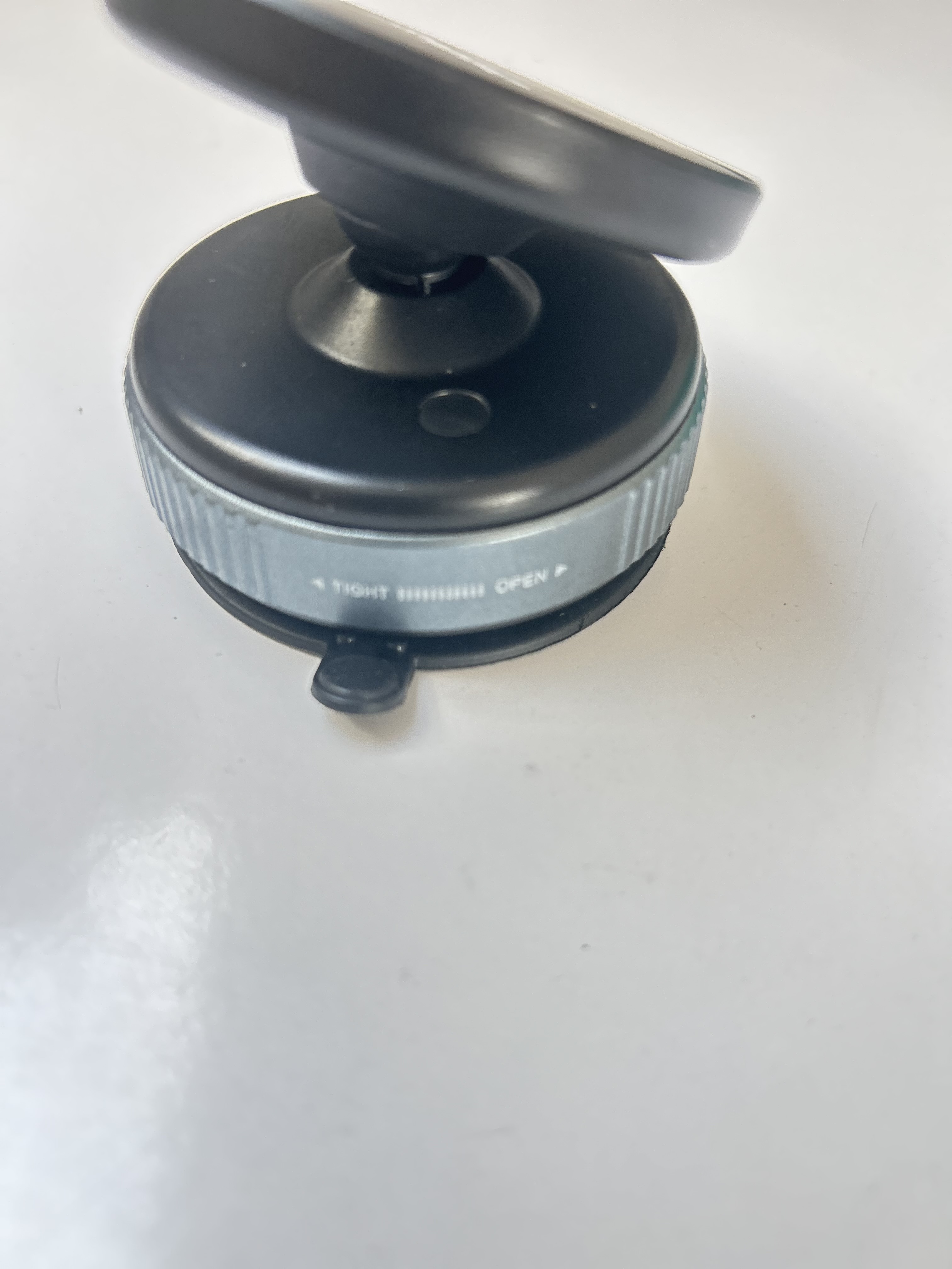 Magnetický držák na telefon do auta s 360° otočným nastavitelným držákem 