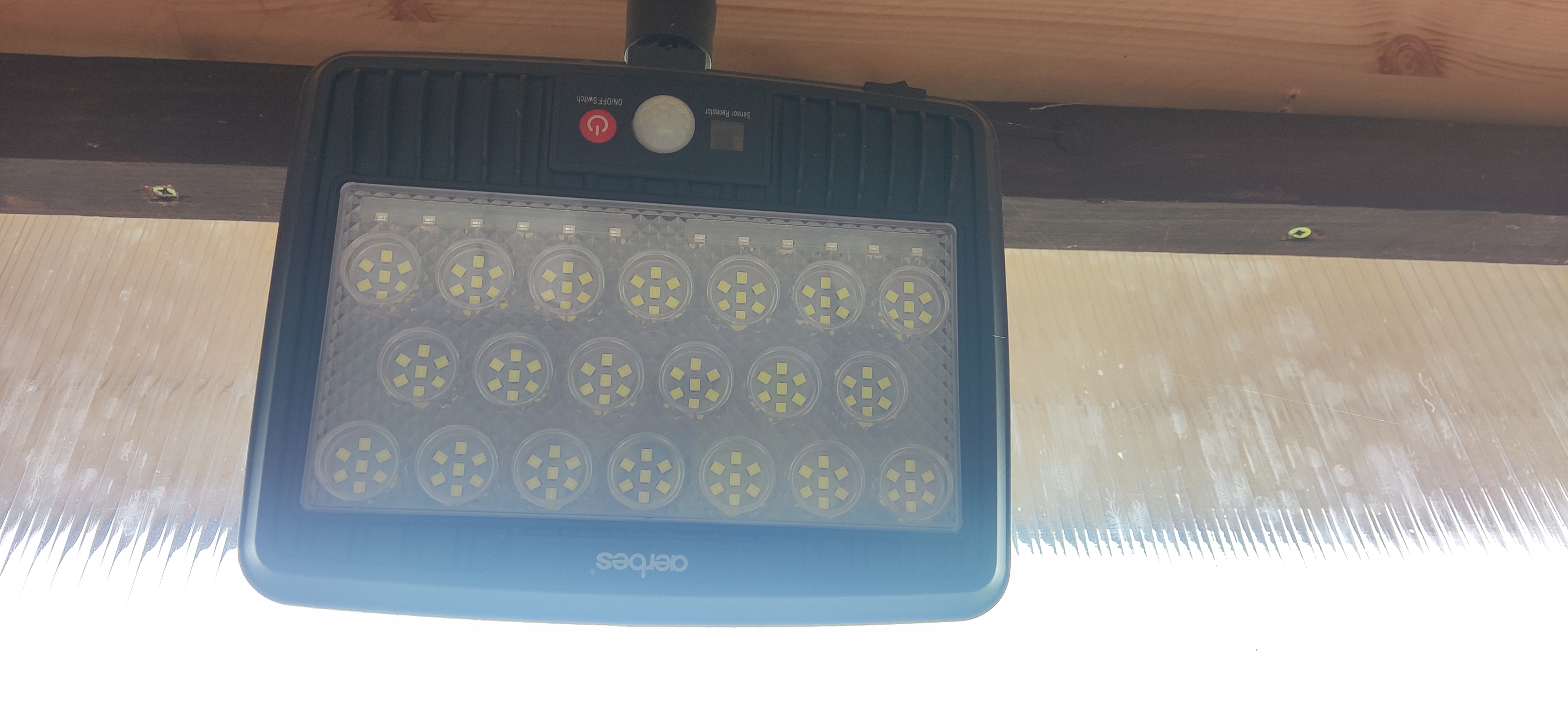 LED solární nástěnné indukční světlo (AERBES AB-TA155 140 LED solární nástěnné indukční světlo)