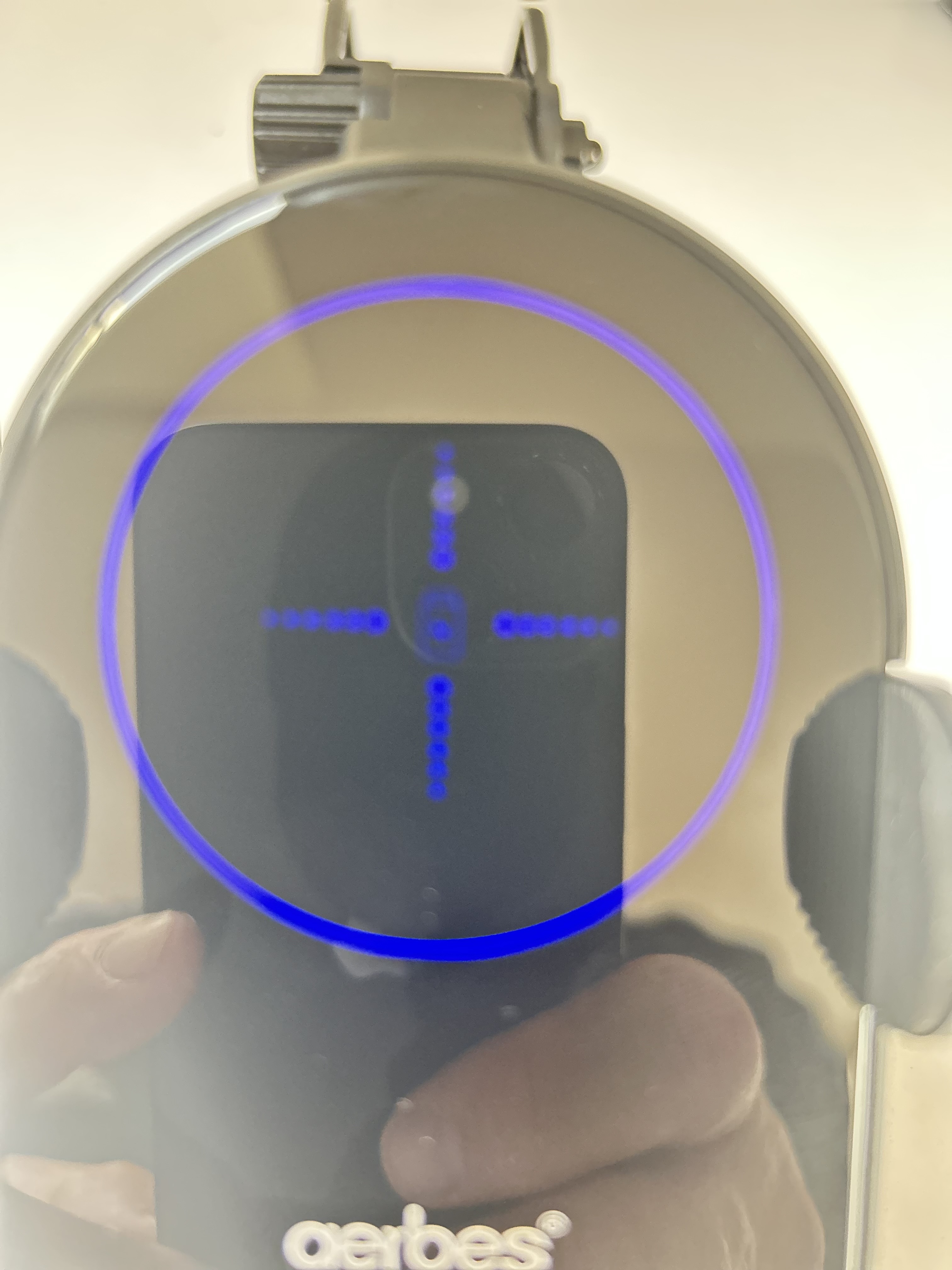 Držák do auta a magnetická bezdrátová nabíječka s konektory Micro USB/Lightning/Type C A7s