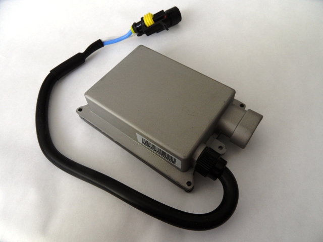 Xenon ballast 8-16V 35W, verze CAN-BUS SLIM (měnič, xenonová jednotka)